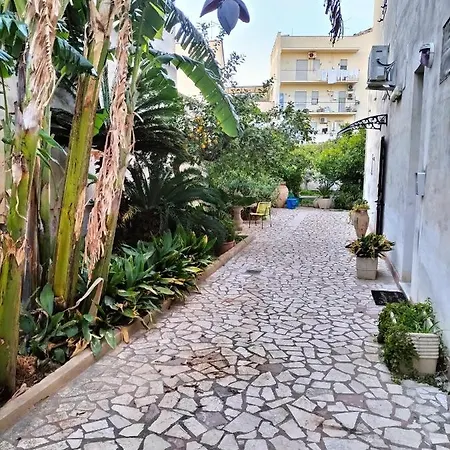 Il Giardino Di Antonella * Эриче